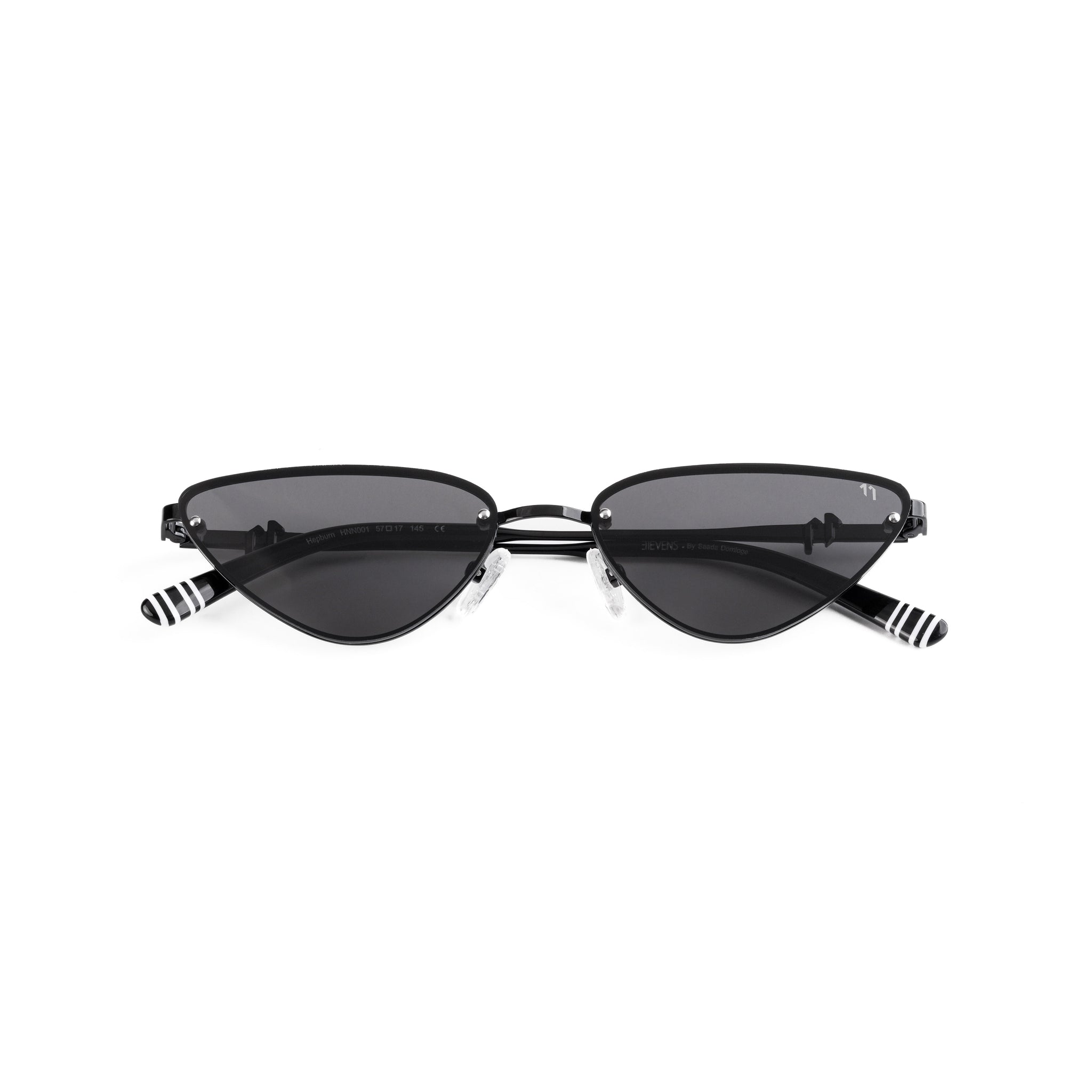 Hepburn - Noir 001