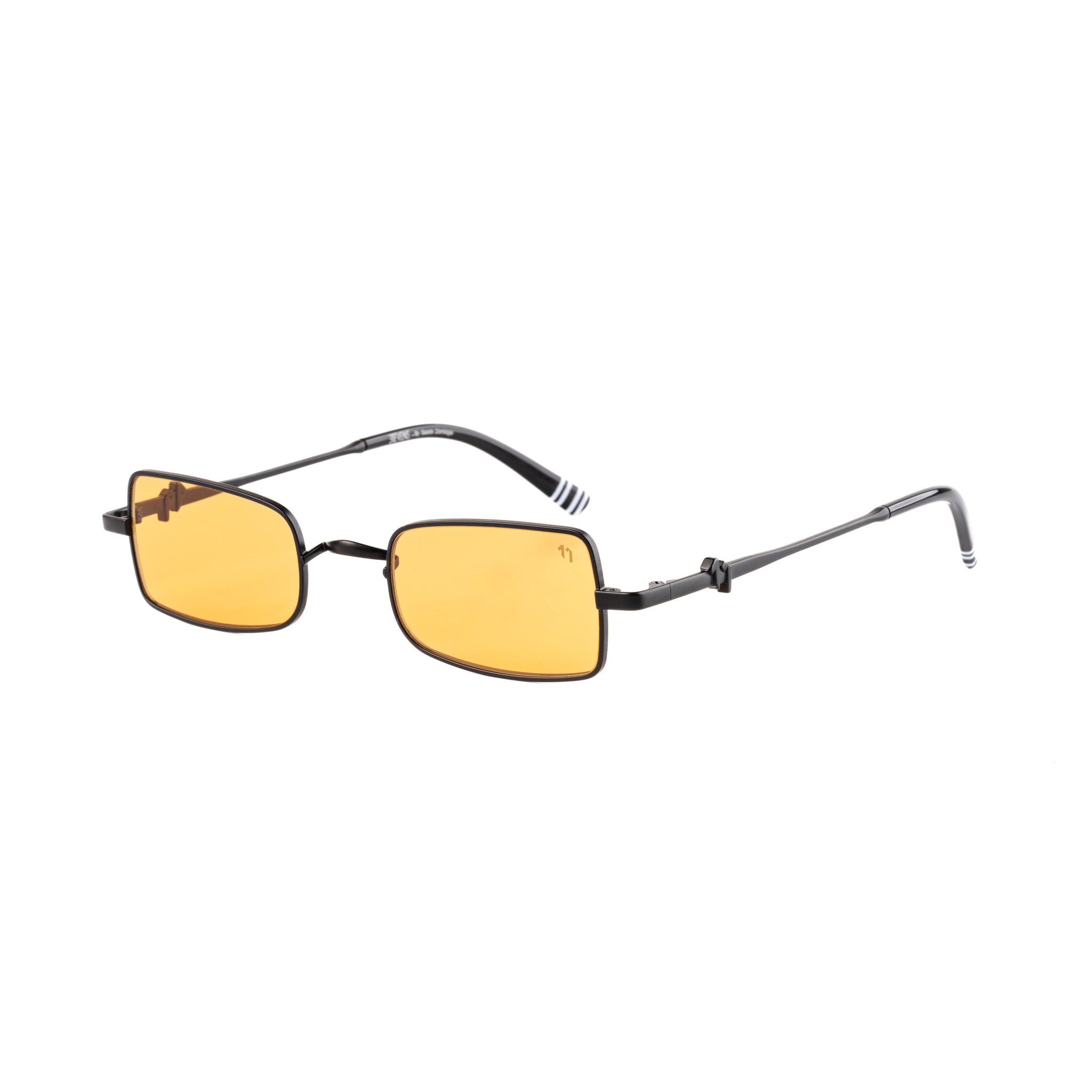 Kravitz Amber